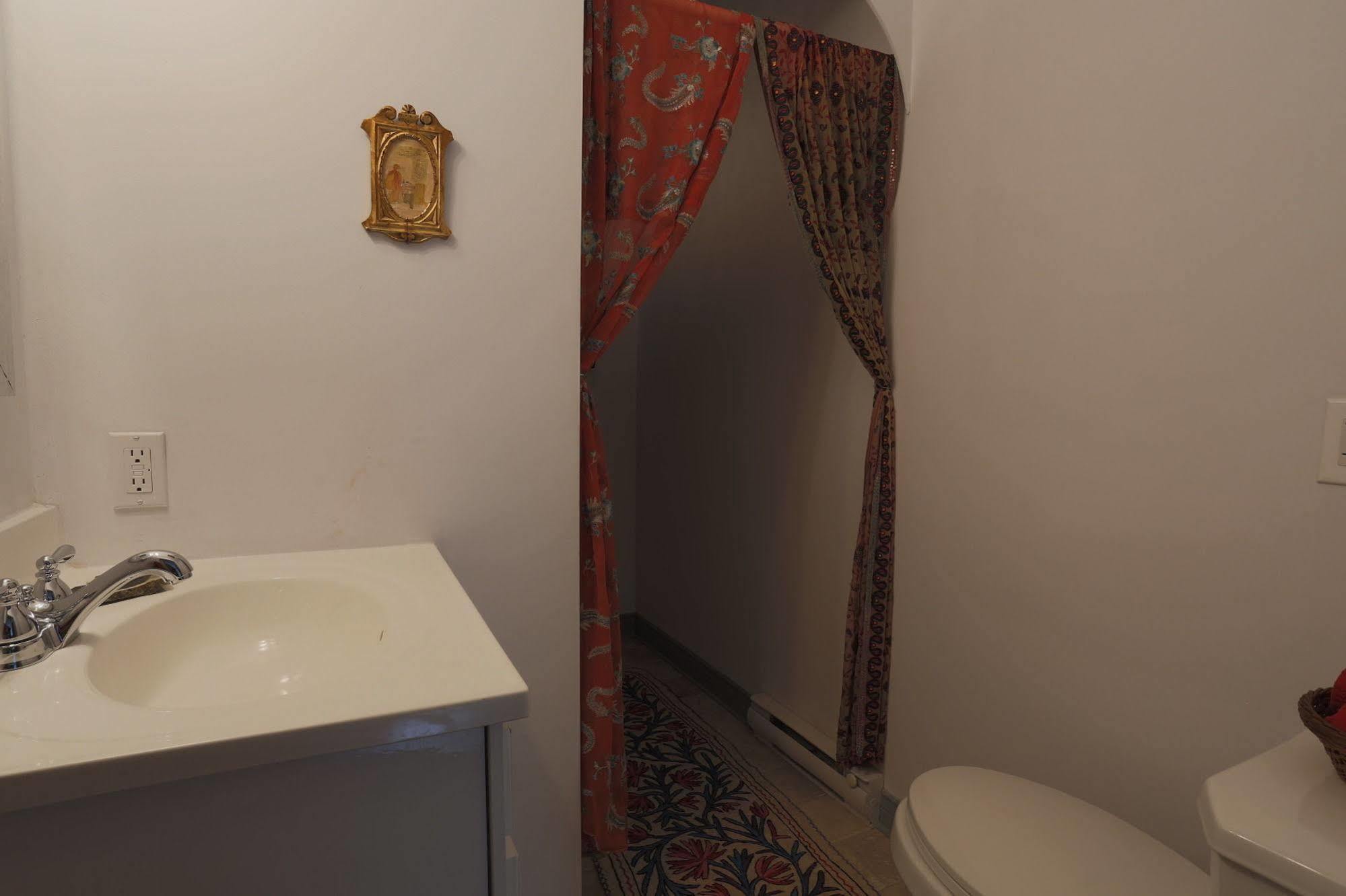 Meems Elliston B&B エクステリア 写真