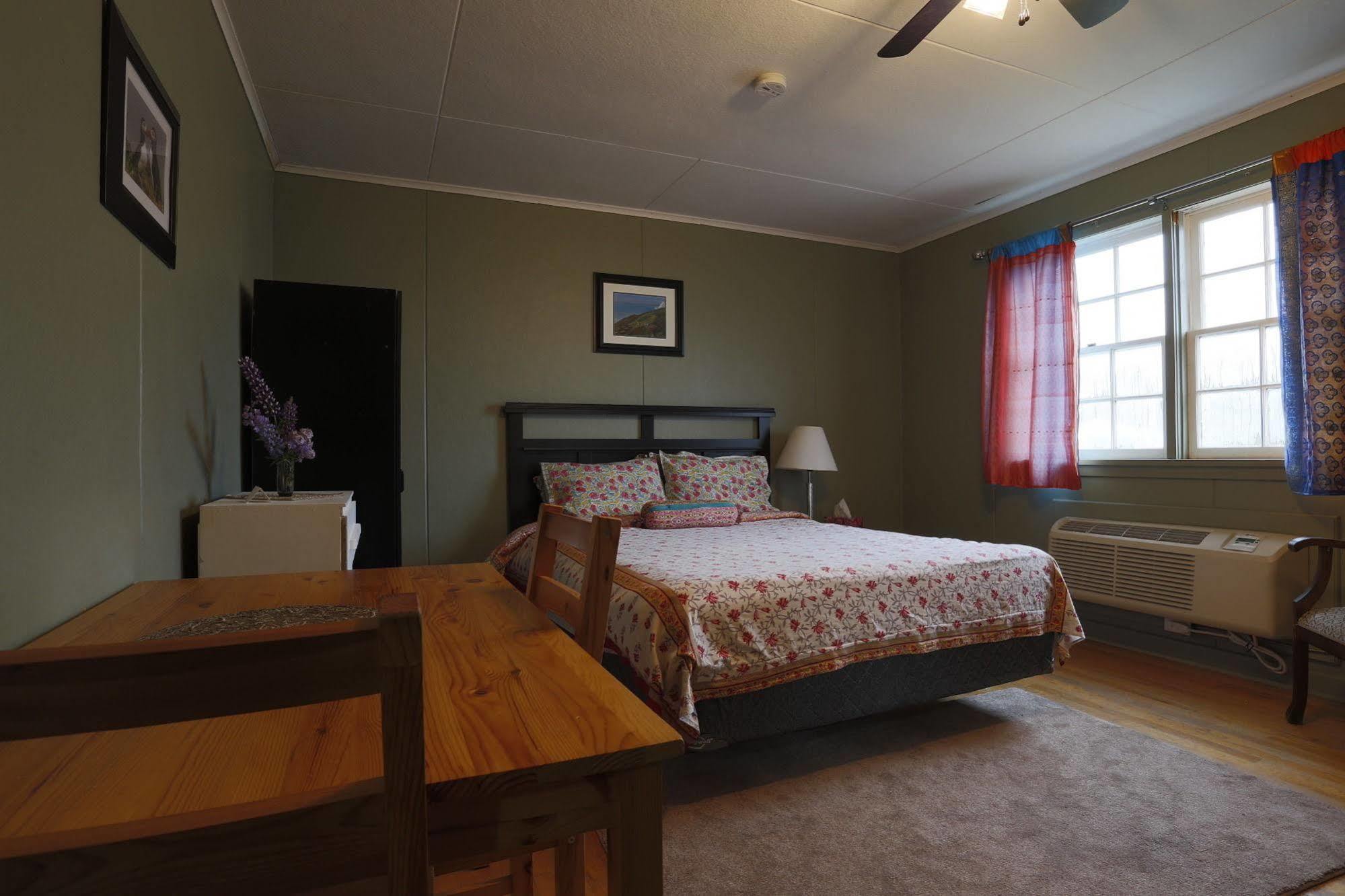 Meems Elliston B&B エクステリア 写真